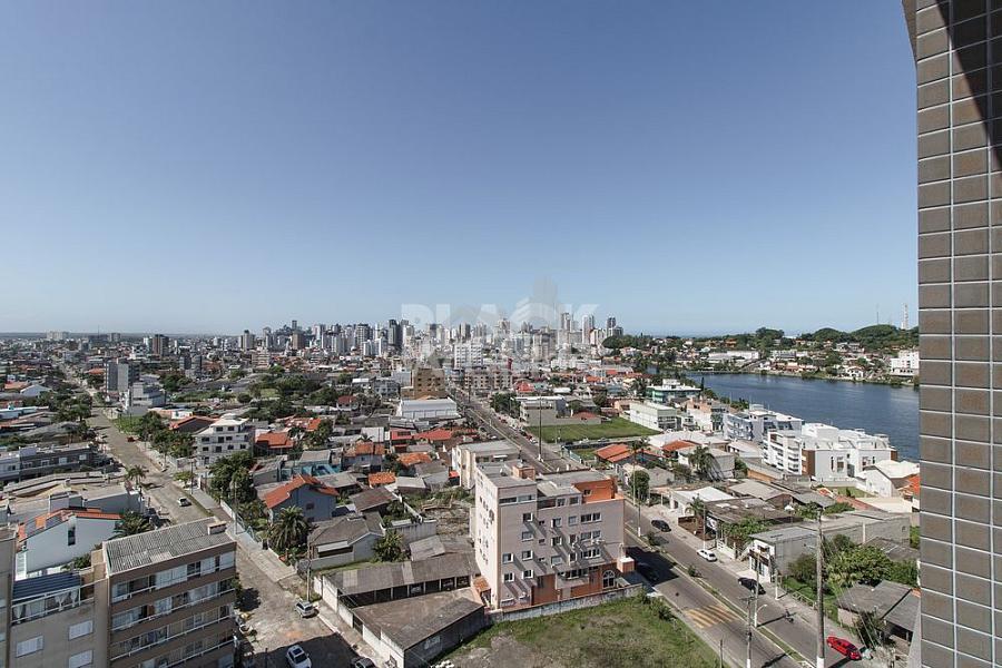 APARTAMENTO NO CENTRO DE TORRES 18