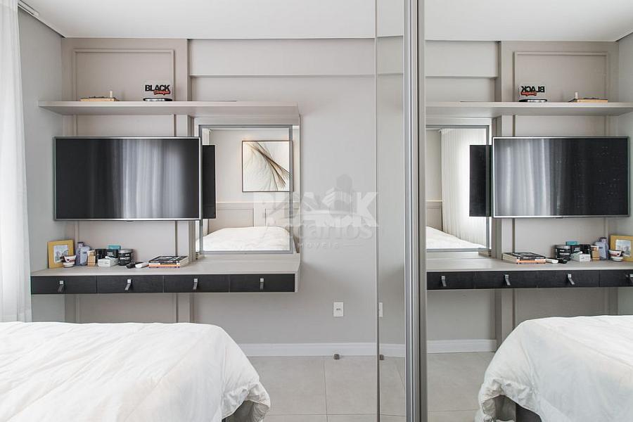 APARTAMENTO NO CENTRO DE TORRES 22