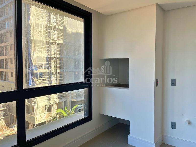 APARTAMENTO PR�XIMO � PRAIA 2