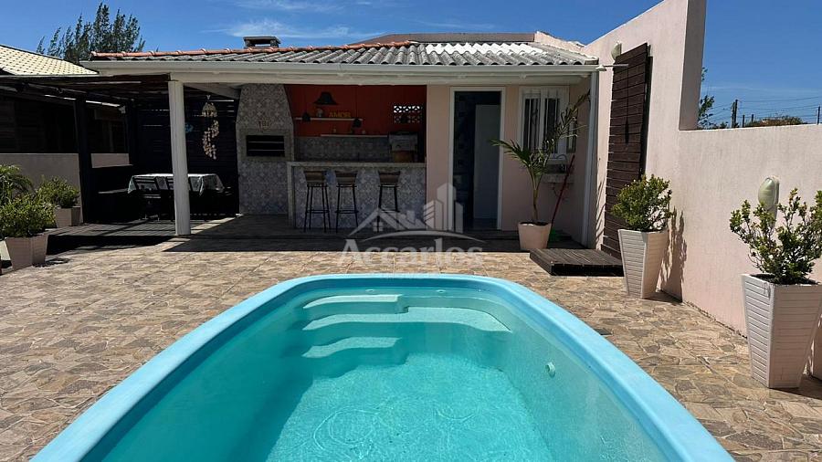 CASA 3 DORMITORIOS COM PISCINA  E KIOSQUE 21
