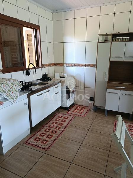 CASA DE 2 DORMIT�TIOS NO PASSO DE TORRES SC 18