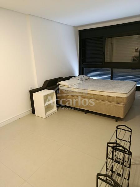 APTO. 3 DORMITORIOS FREEDOM 12