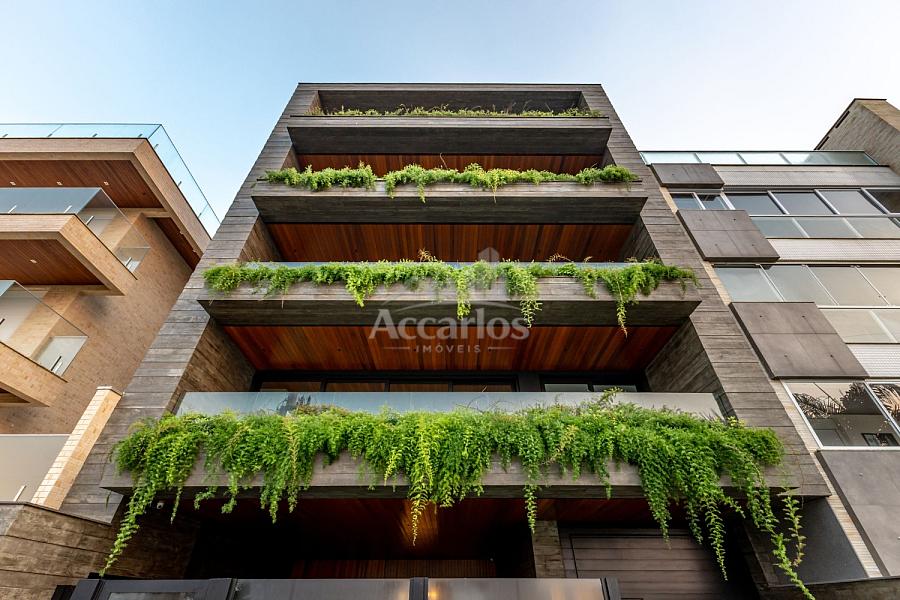 APARTAMENTO EM FRENTE � PRA�A DA PRAINHA 1