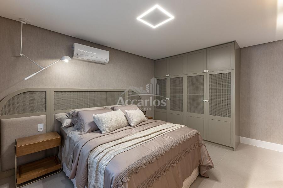 APARTAMENTO EM FRENTE � PRA�A DA PRAINHA 20
