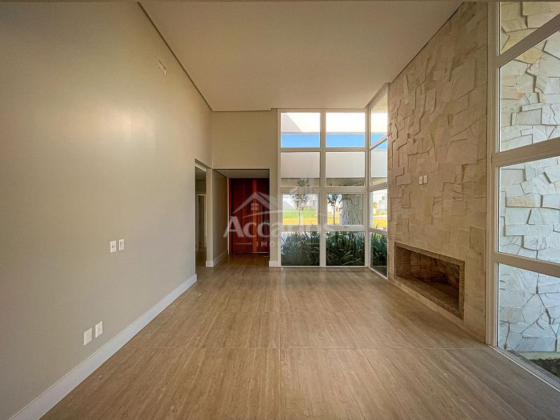 Bel�ssima casa em condominio Reserva das �guas 8