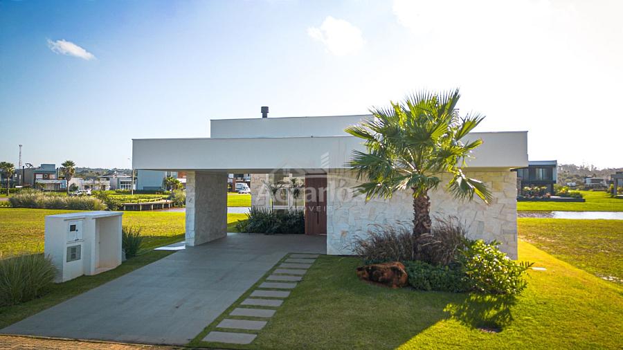 Bel�ssima casa em condominio Reserva das �guas 14