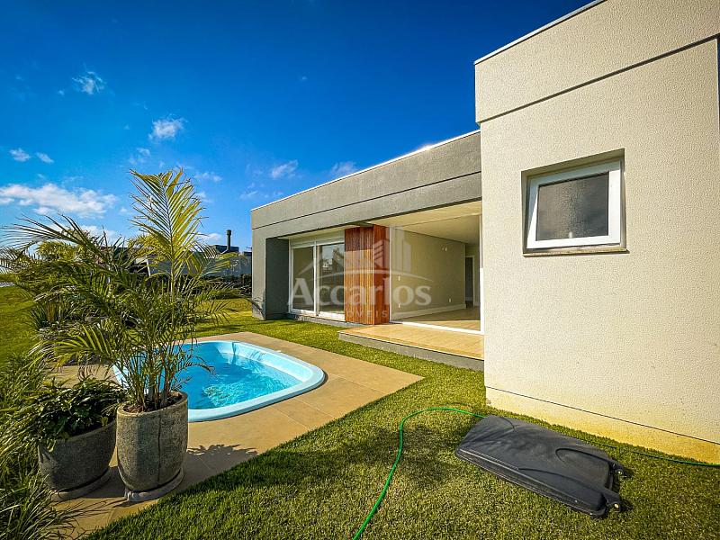 Bel�ssima casa em condominio Reserva das �guas 18