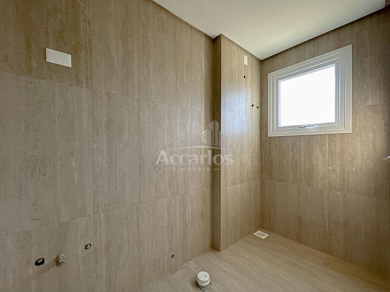Bel�ssima casa em condominio Reserva das �guas 28