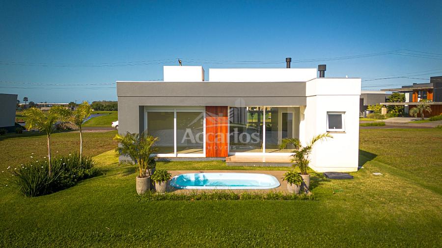 Bel�ssima casa em condominio Reserva das �guas 2