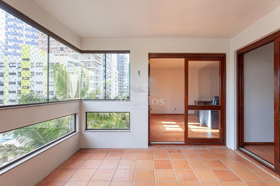 Apto Edif�cio Monte Carlo 25