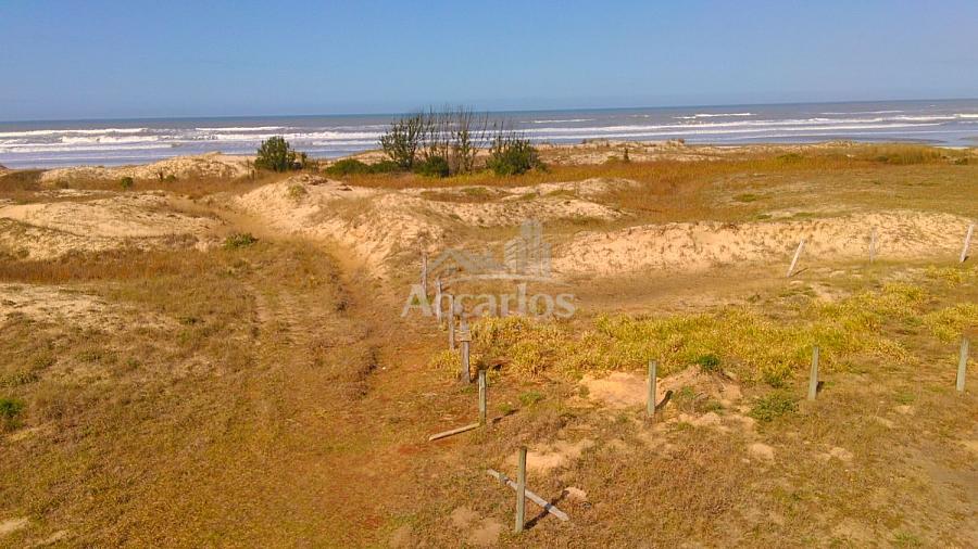 Terreno Praia Real - Beira Mar 5