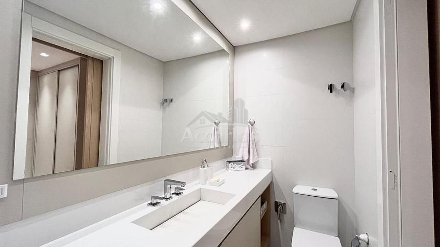 Bel�ssimo apartamento com excelente Localiza��o em Torres. 4