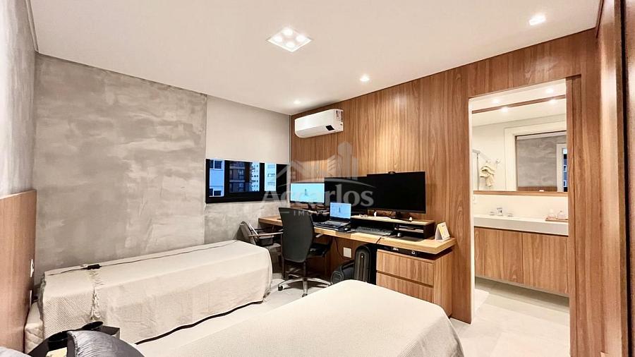 Bel�ssimo apartamento com excelente Localiza��o em Torres. 16