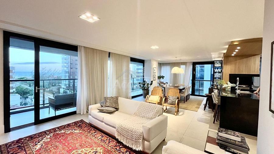 Bel�ssimo apartamento com excelente Localiza��o em Torres. 18