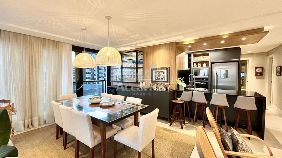 Bel�ssimo apartamento com excelente Localiza��o em Torres. 36