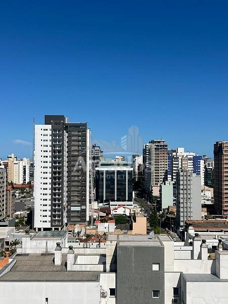 DEL VILLE | CENTRO 17