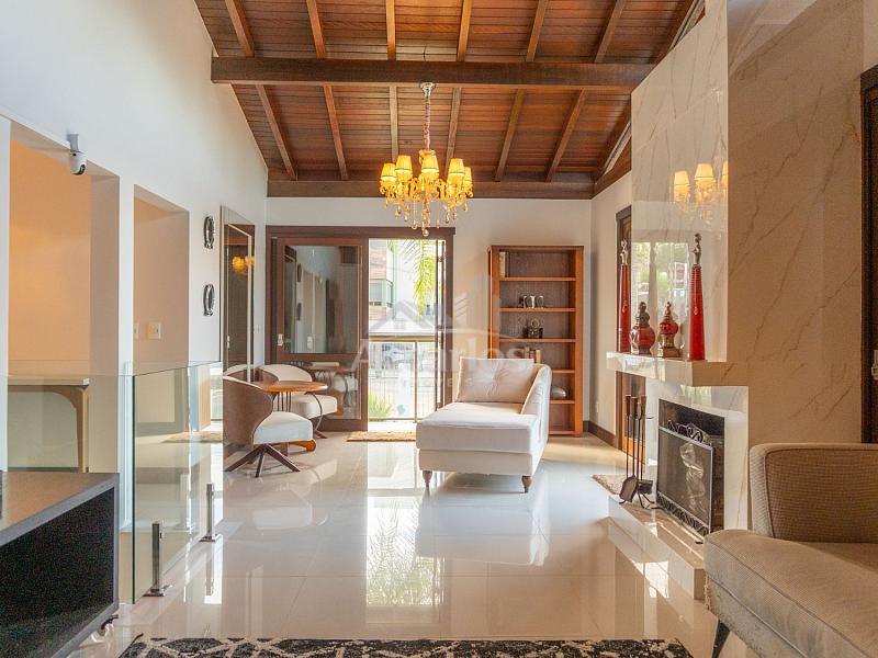 CASA CENTEN�RIO 21