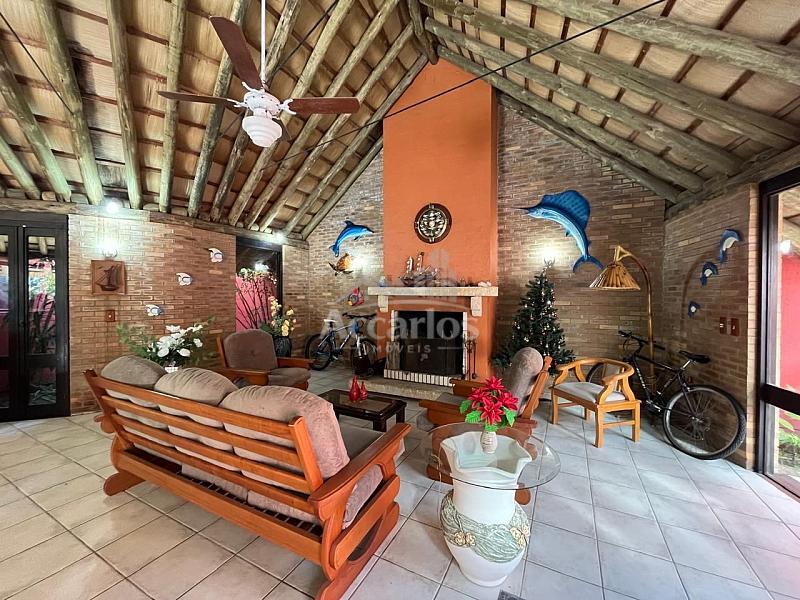 Casa No Passo De Torres 18