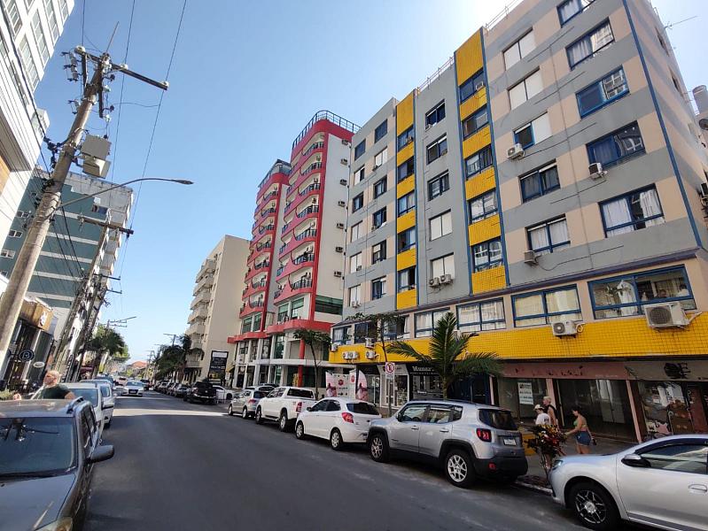 APTO. EDIFICIO MARINA  � 250 METROS DO MAR NO CENTRO 1