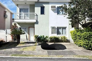 Casa em Condomínio com 4 quartos à venda, 200m², 3 banheiros, 4 garagens - Colina de Laranjeiras - Serra