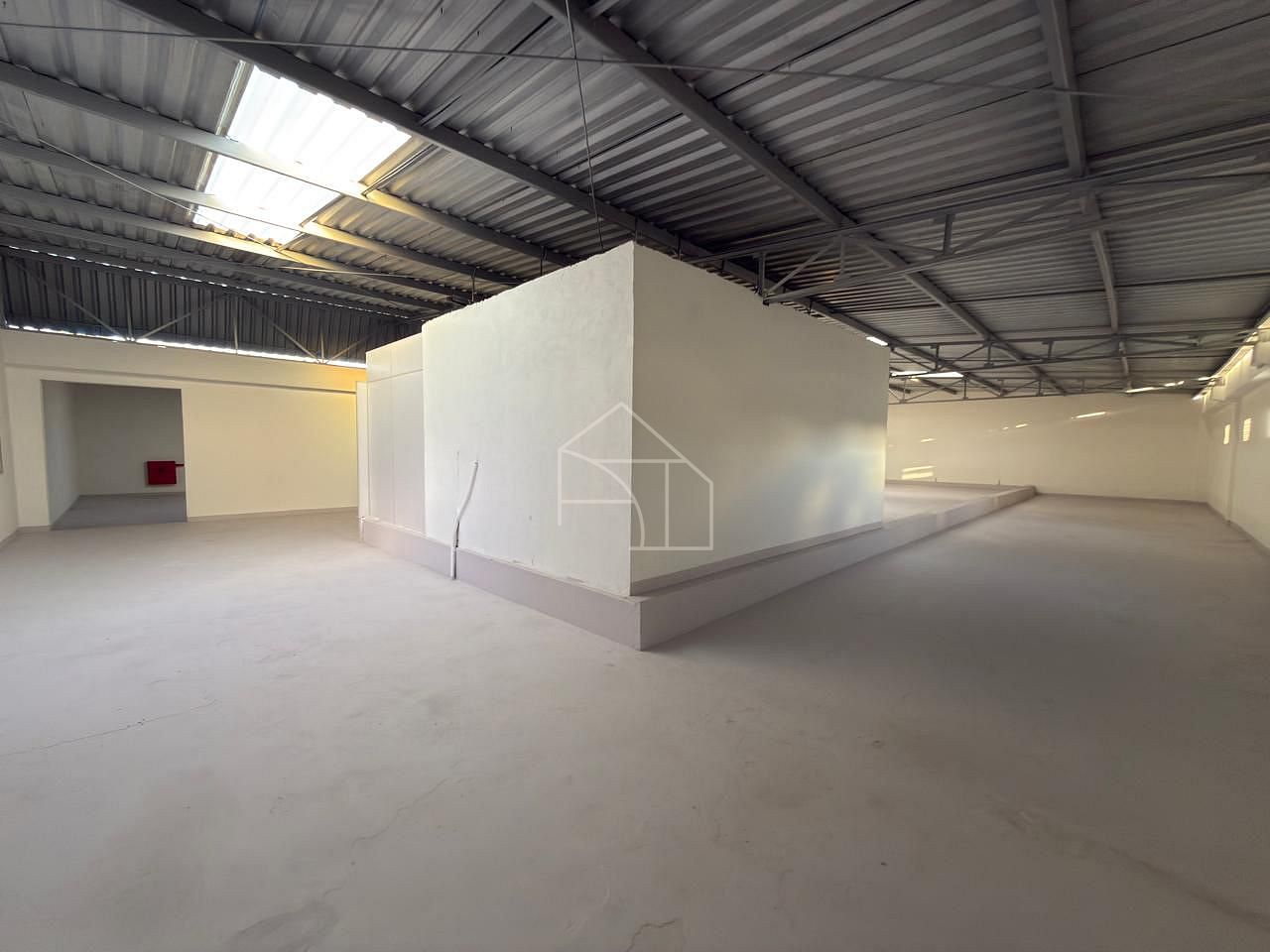 Depósito-Galpão, 2400 m² - Foto 12