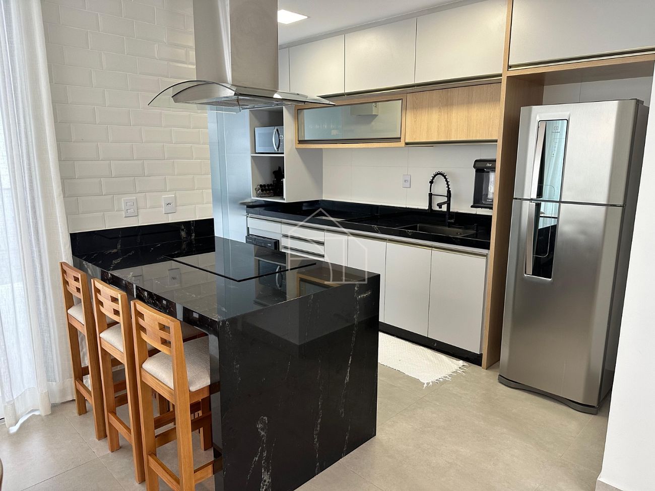 Casa à venda com 3 quartos, 83m² - Foto 9