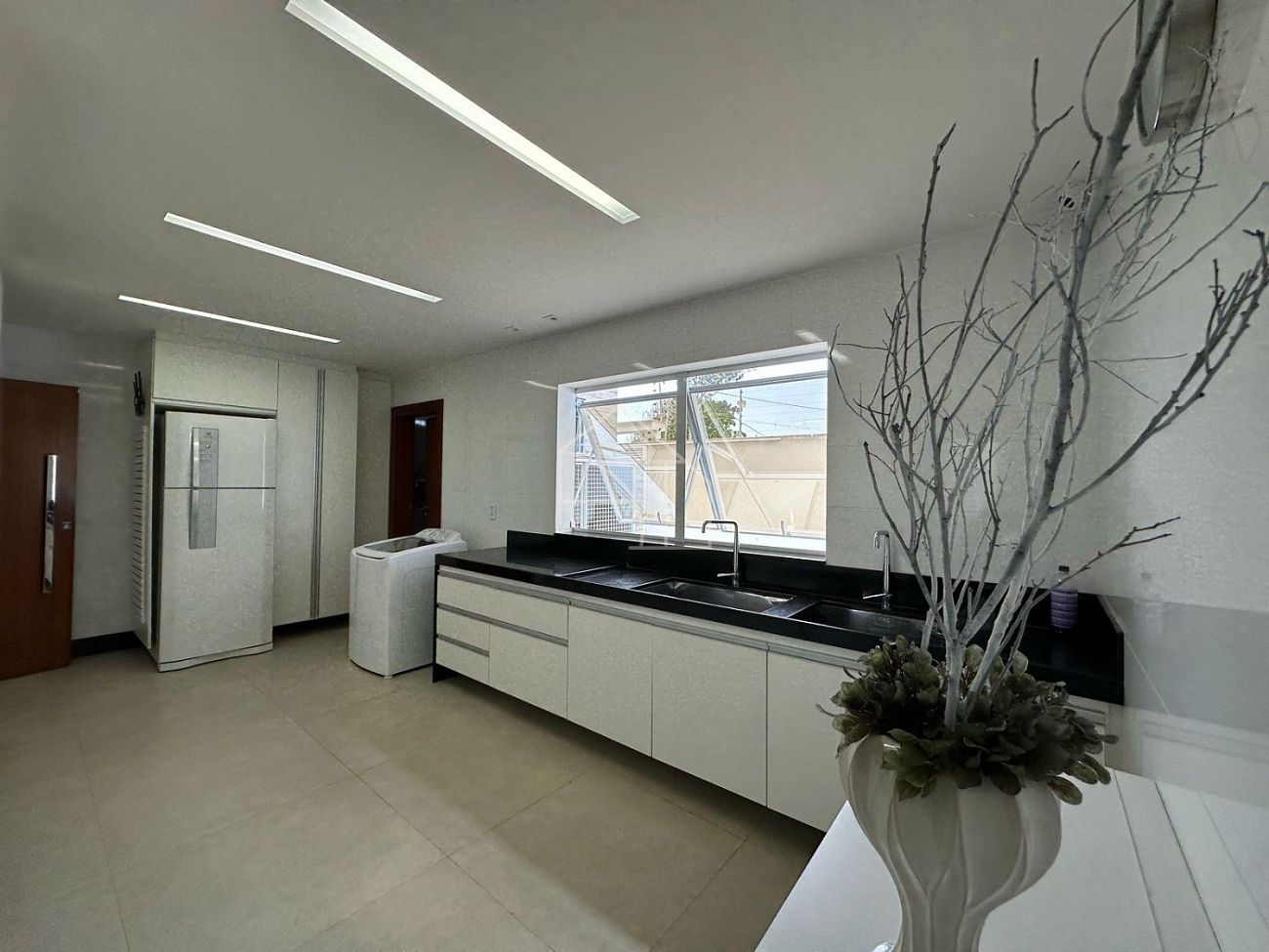 Casa, 4 quartos, 440 m² - Foto 25