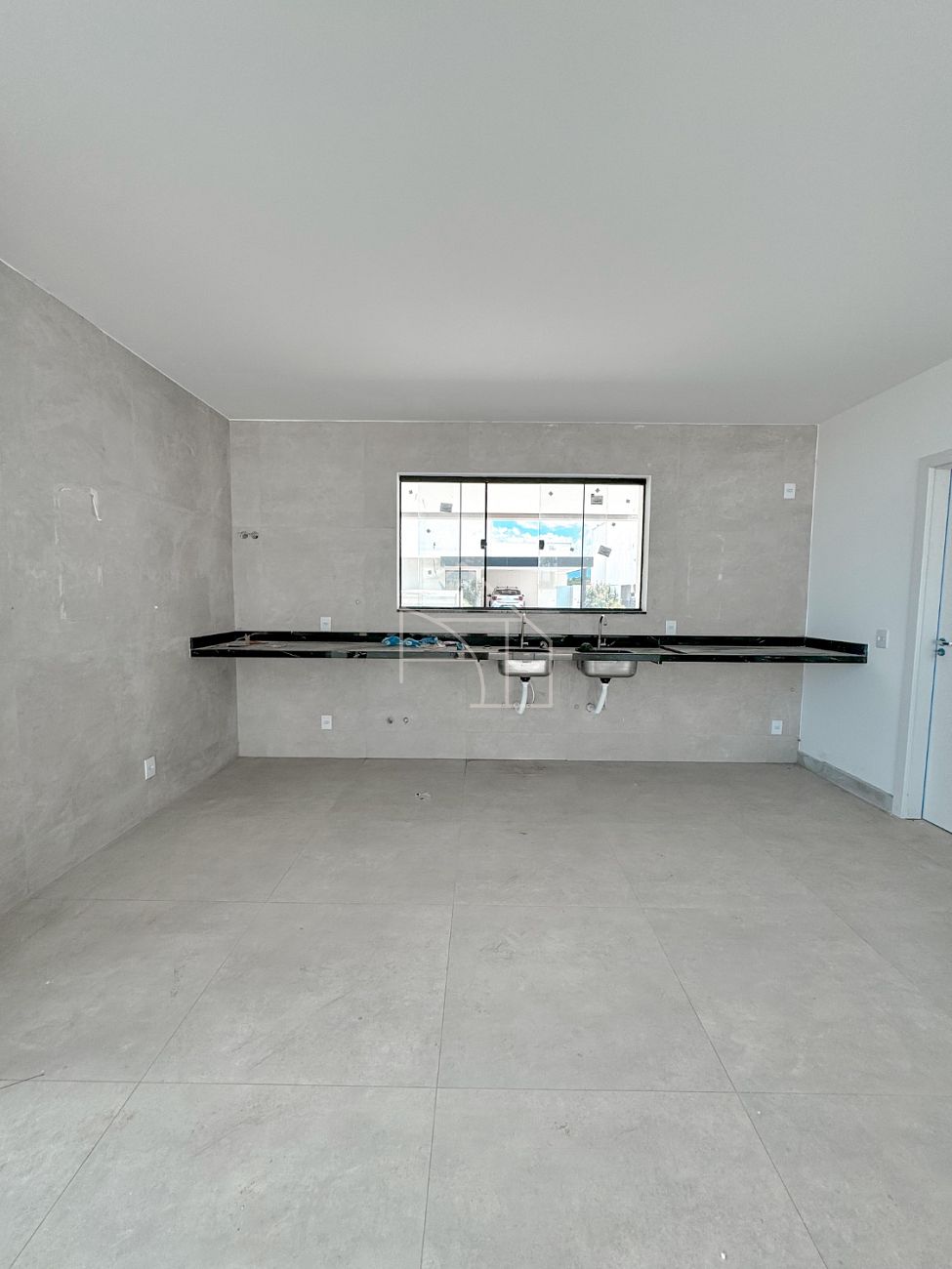 Casa de Condomínio à venda com 3 quartos, 250m² - Foto 22