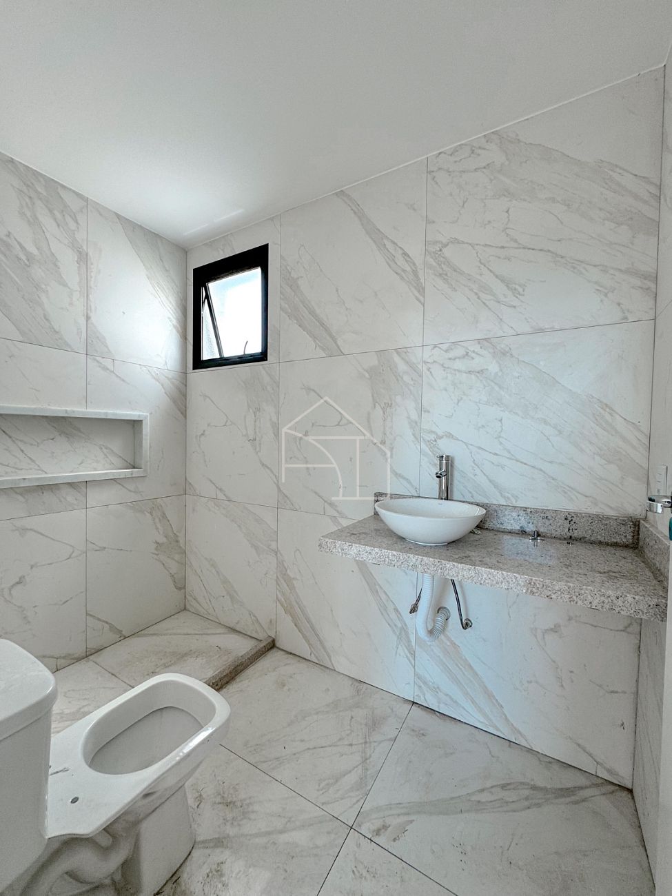 Casa de Condomínio à venda com 3 quartos, 250m² - Foto 26