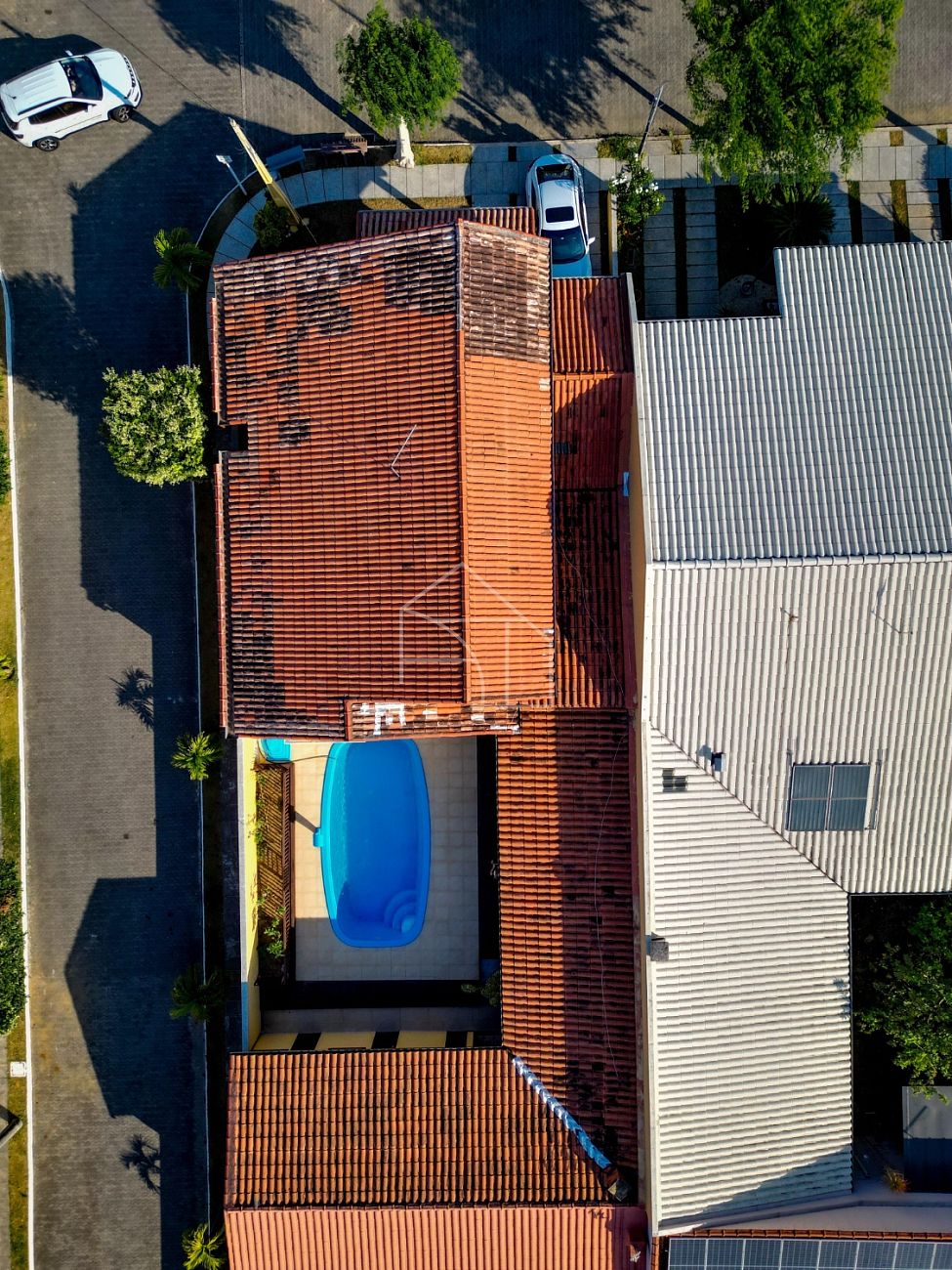 Casa de Condomínio à venda com 3 quartos, 200m² - Foto 4
