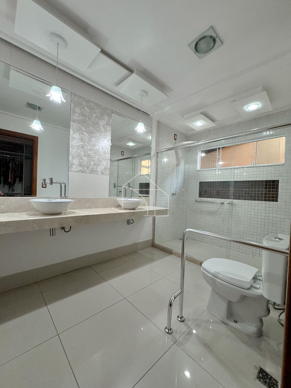 Casa de Condomínio à venda com 3 quartos, 200m² - Foto 9