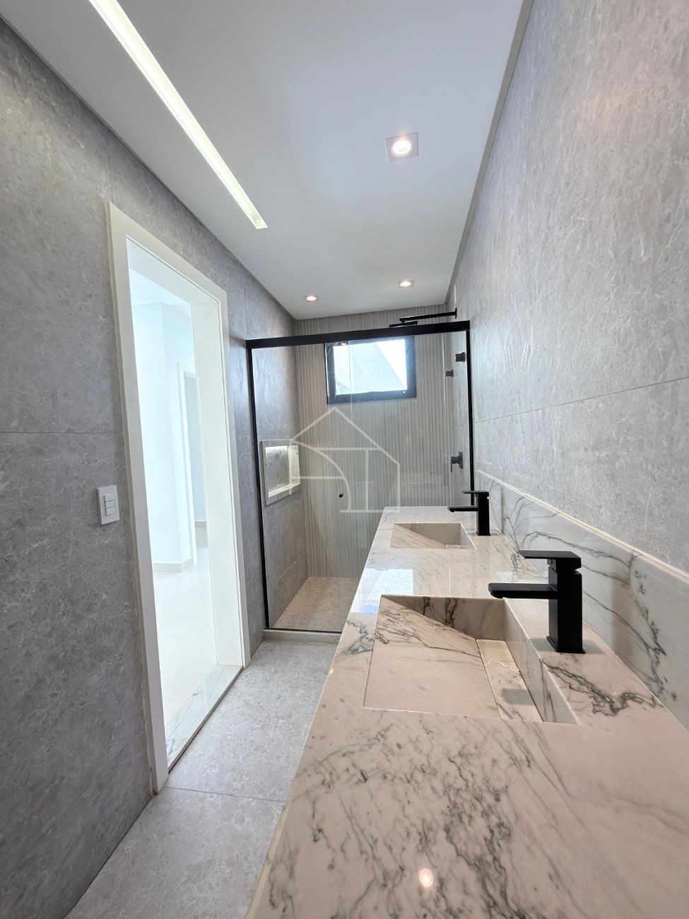 Casa, 3 quartos, 210 m² - Foto 38