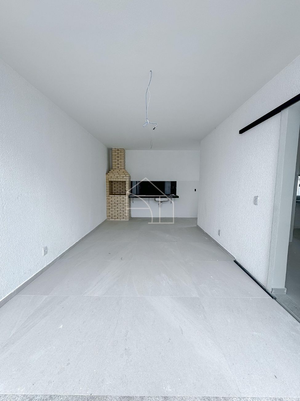 Casa à venda com 3 quartos, 132m² - Foto 3