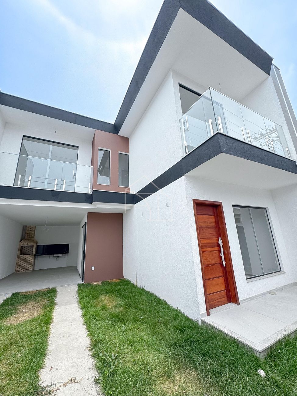 Casa à venda com 3 quartos, 132m² - Foto 2