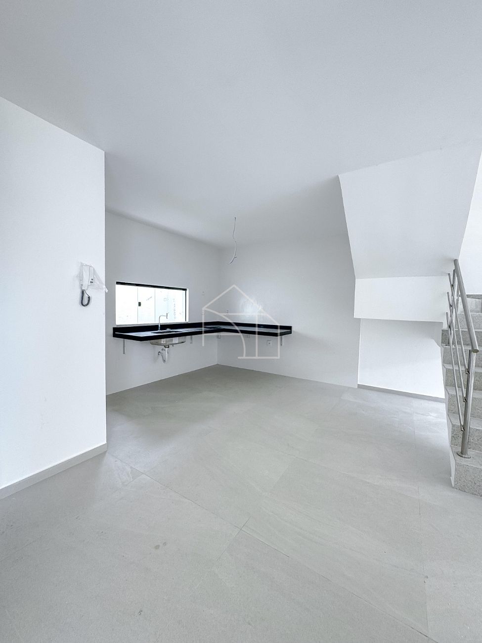 Casa à venda com 3 quartos, 132m² - Foto 4