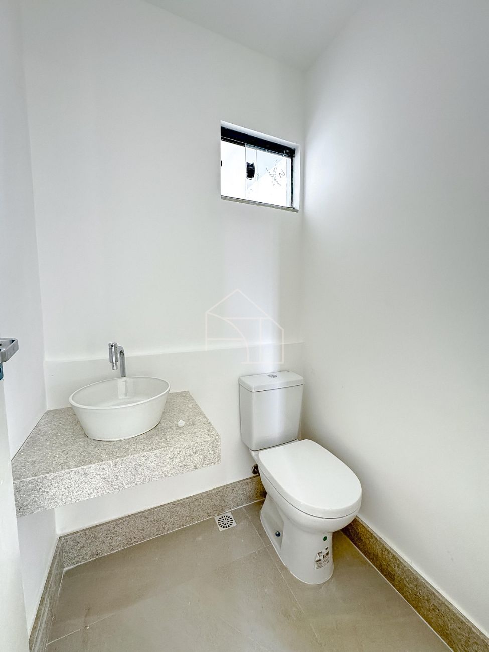 Casa à venda com 3 quartos, 132m² - Foto 9