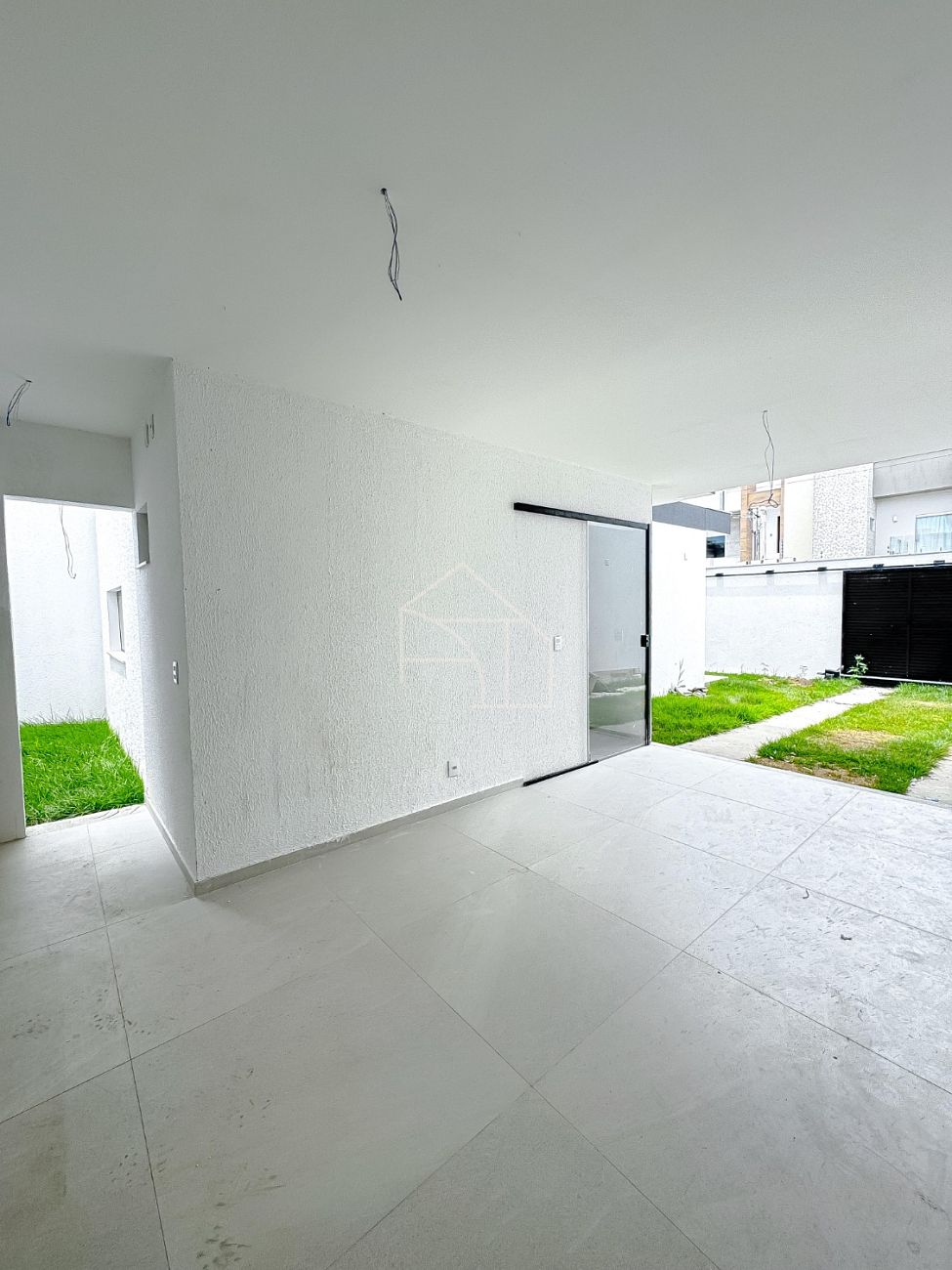 Casa à venda com 3 quartos, 132m² - Foto 8