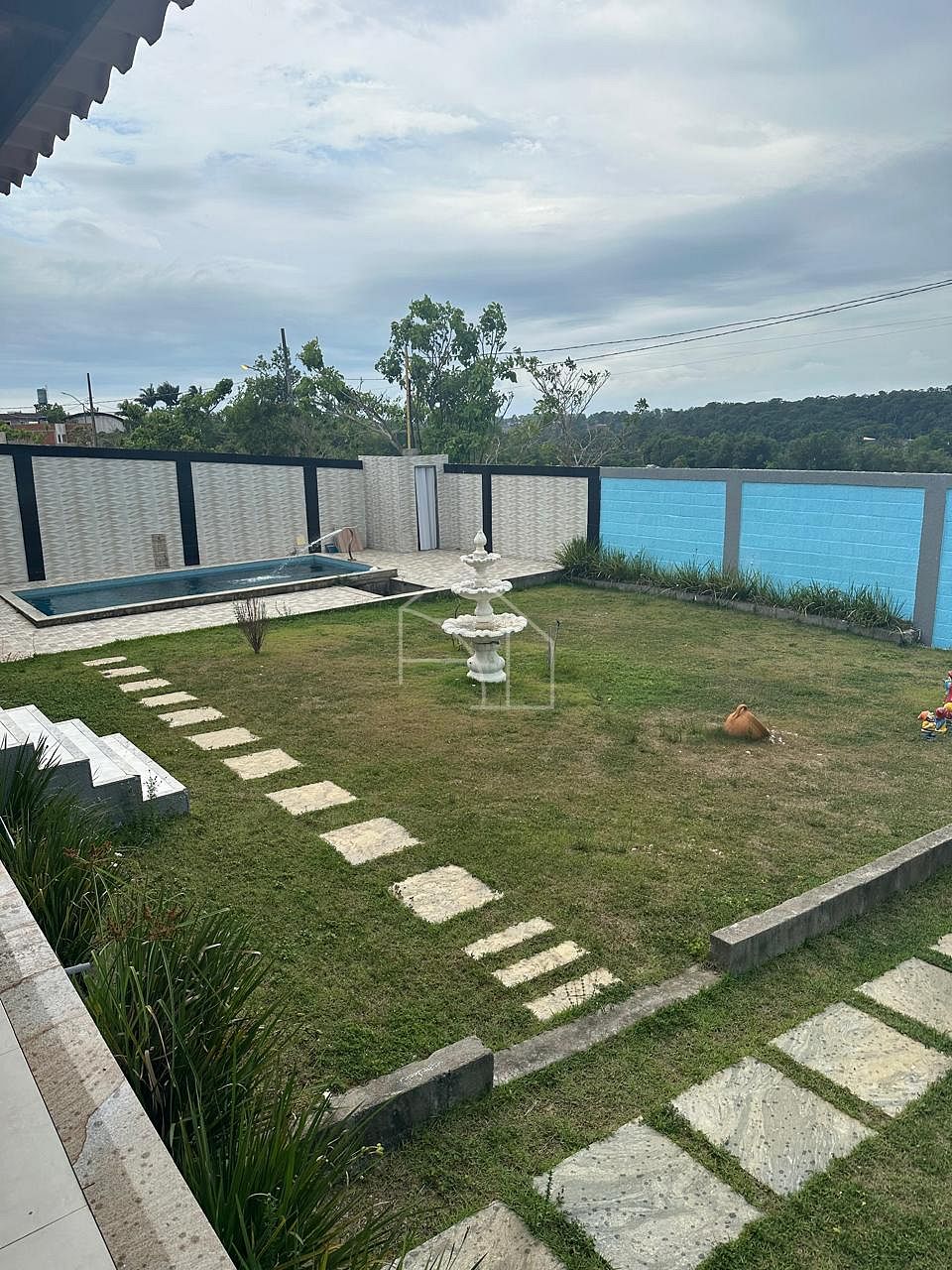 Casa de Condomínio à venda com 3 quartos, 440m² - Foto 2
