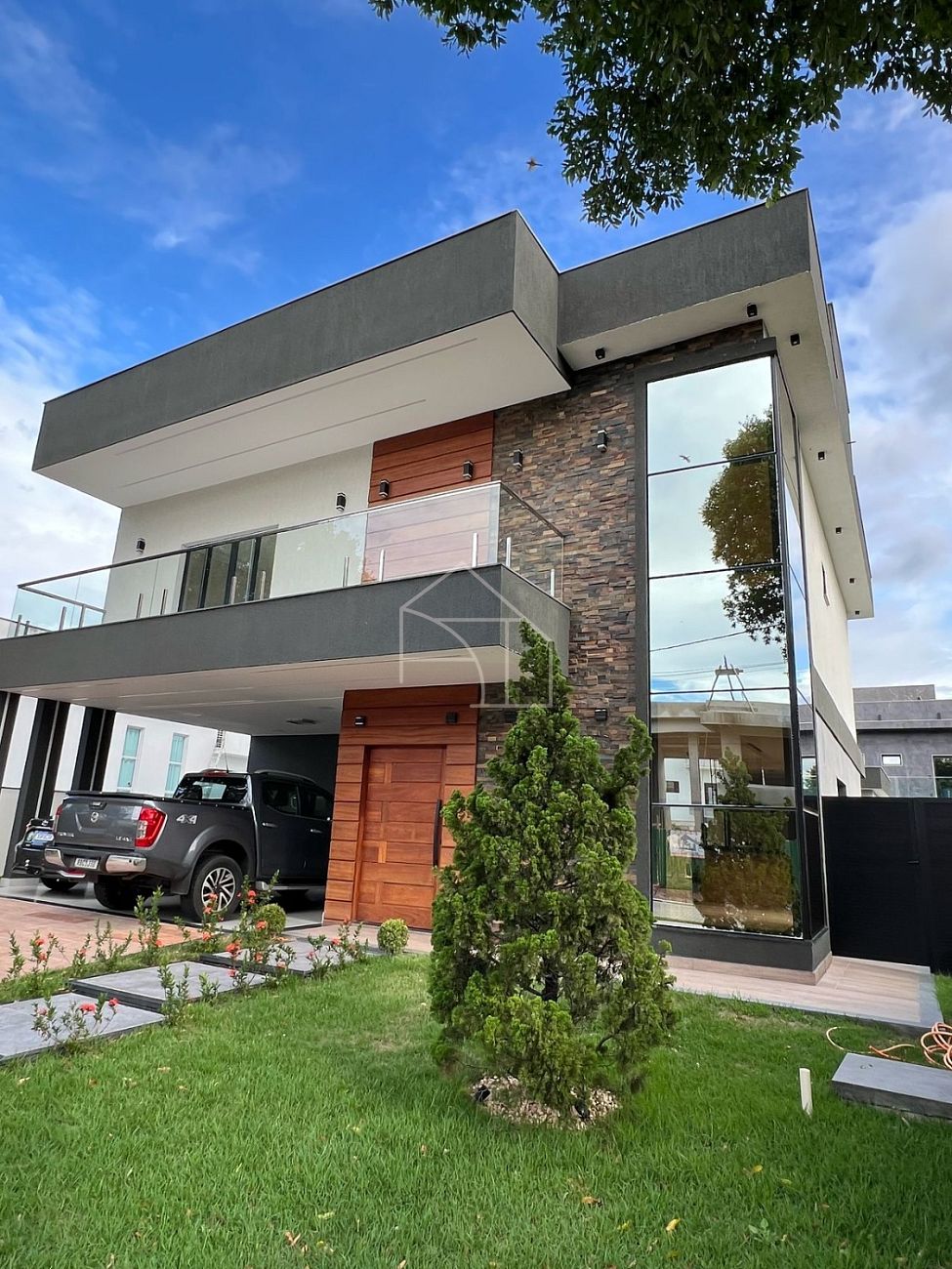 Casa de Condomínio à venda com 4 quartos, 350m² - Foto 4