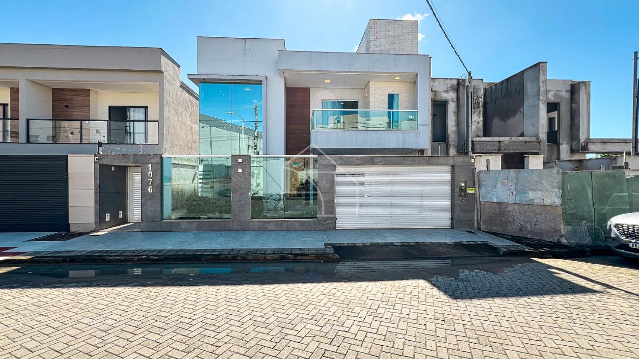 Casa, 4 quartos, 360 m² - Foto 1