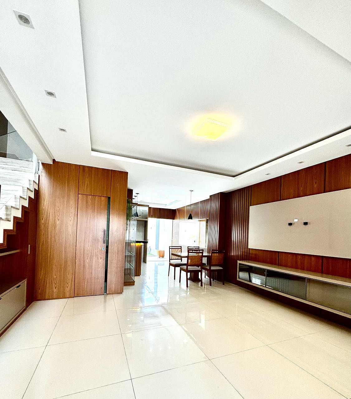 Casa à venda com 3 quartos, 175m² - Foto 3