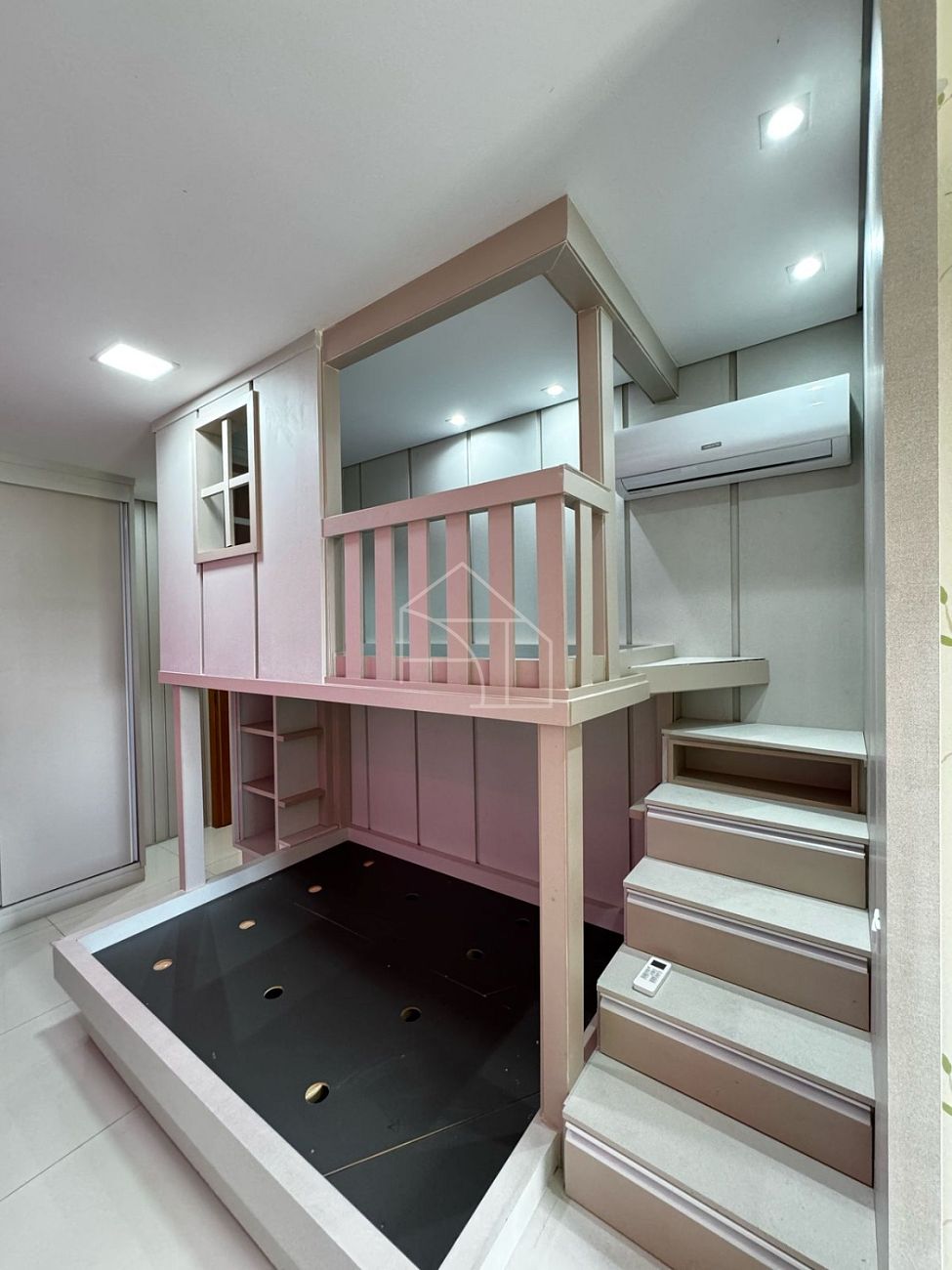 Casa à venda com 3 quartos, 175m² - Foto 11