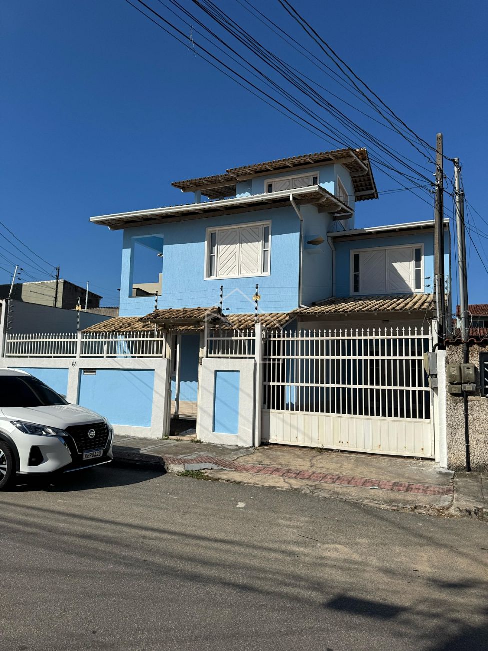 Casa, 4 quartos, 229 m² - Foto 1