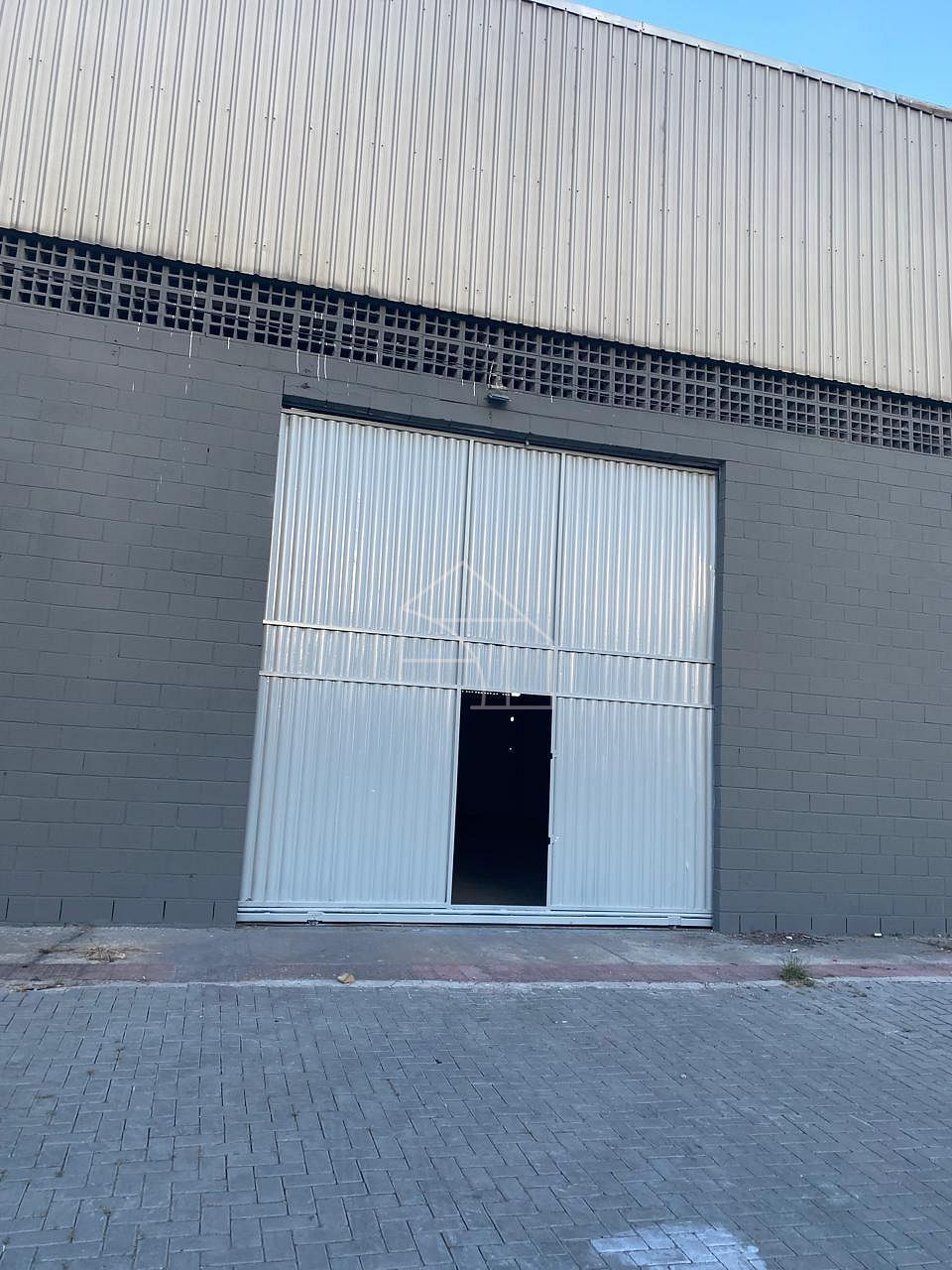 Depósito-Galpão-Armazém para alugar, 600m² - Foto 11