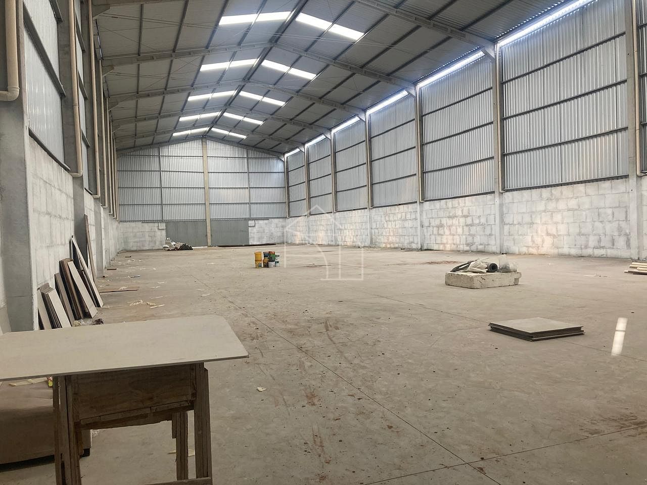 Depósito-Galpão-Armazém para alugar, 1440m² - Foto 4