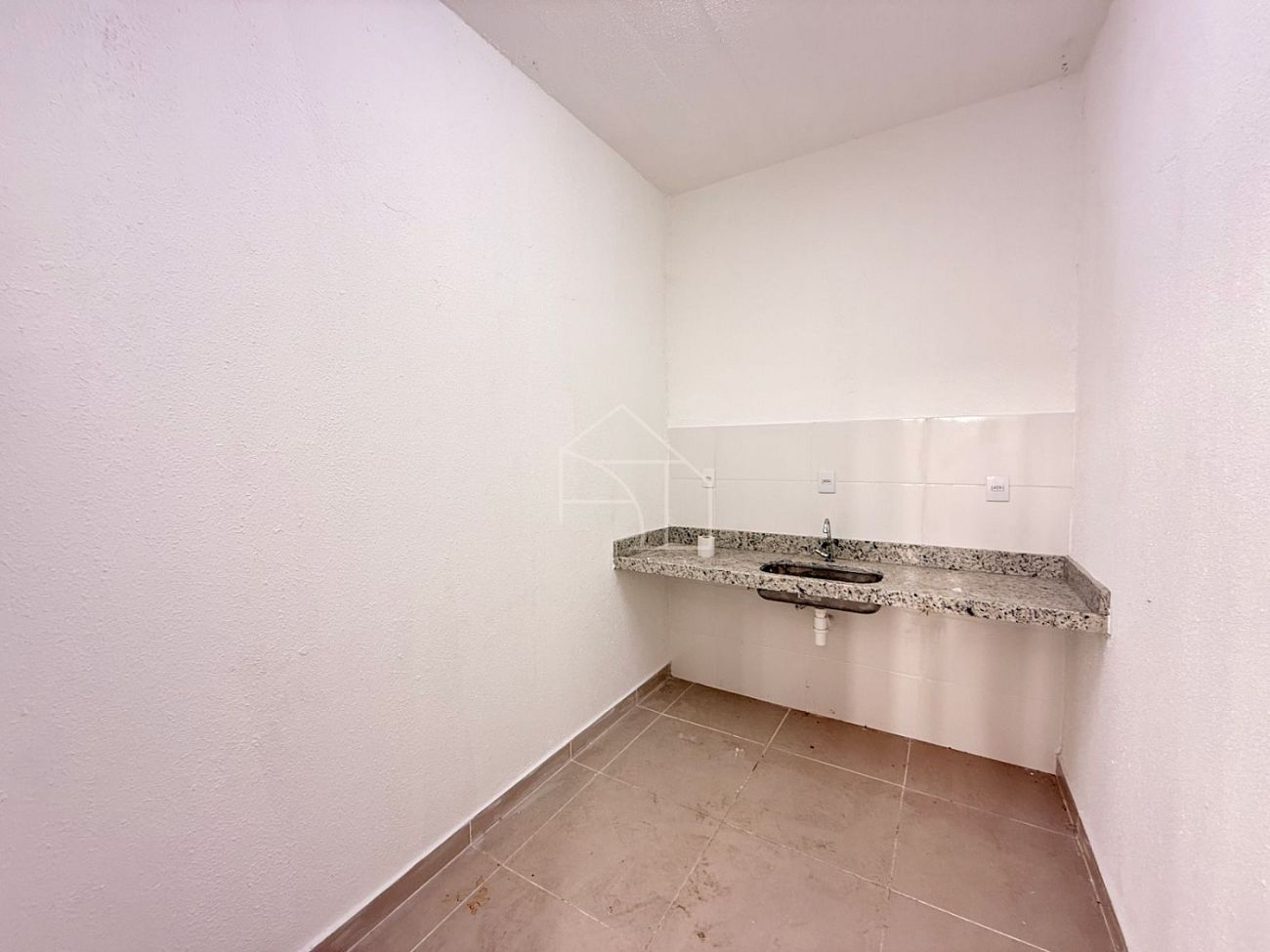 Depósito-Galpão-Armazém para alugar, 1500m² - Foto 12