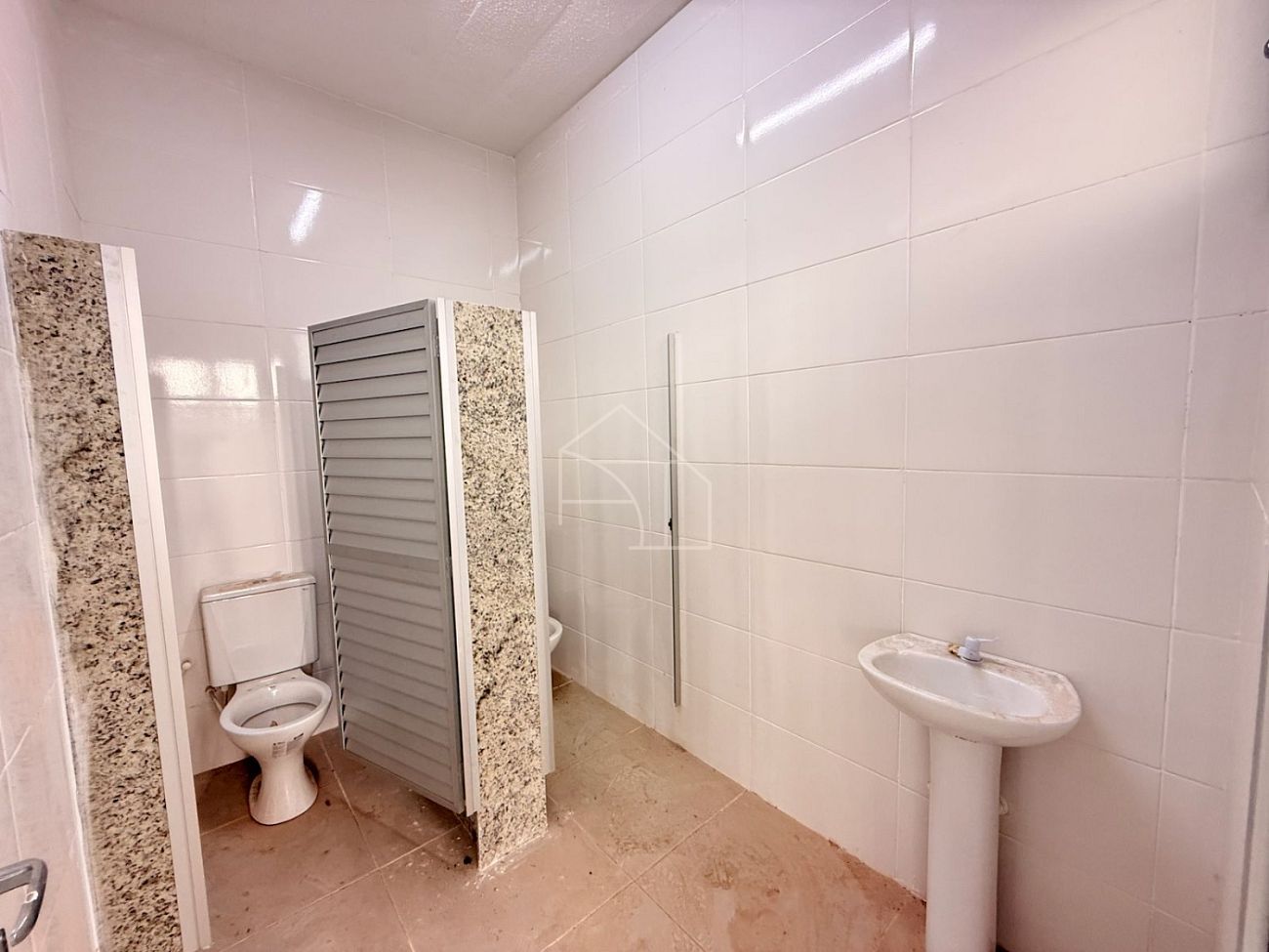Depósito-Galpão-Armazém para alugar, 1500m² - Foto 13