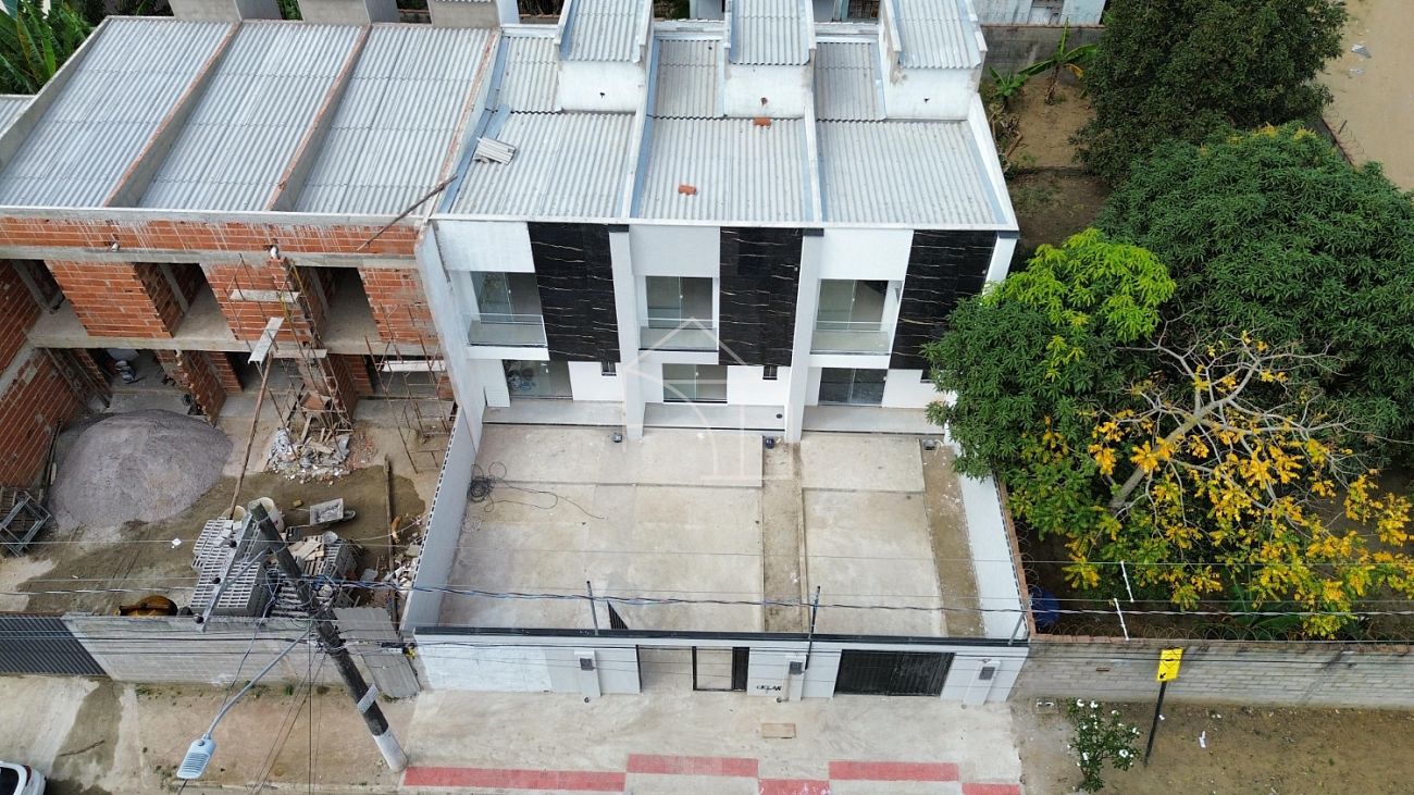 Casa, 2 quartos, 80 m² - Foto 2