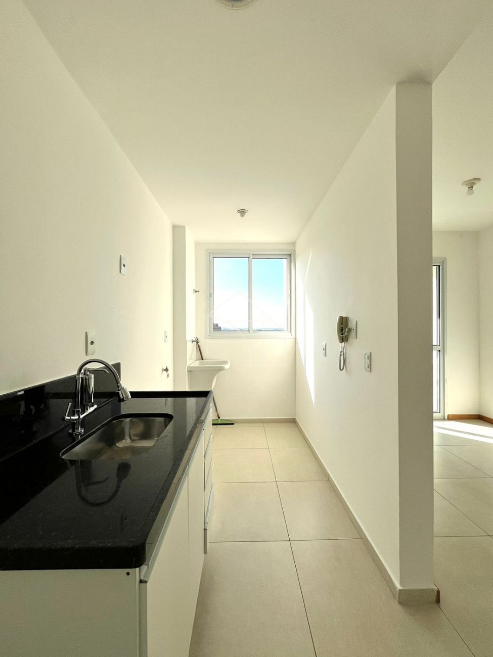 Apartamento à venda com 2 quartos, 57m² - Foto 6