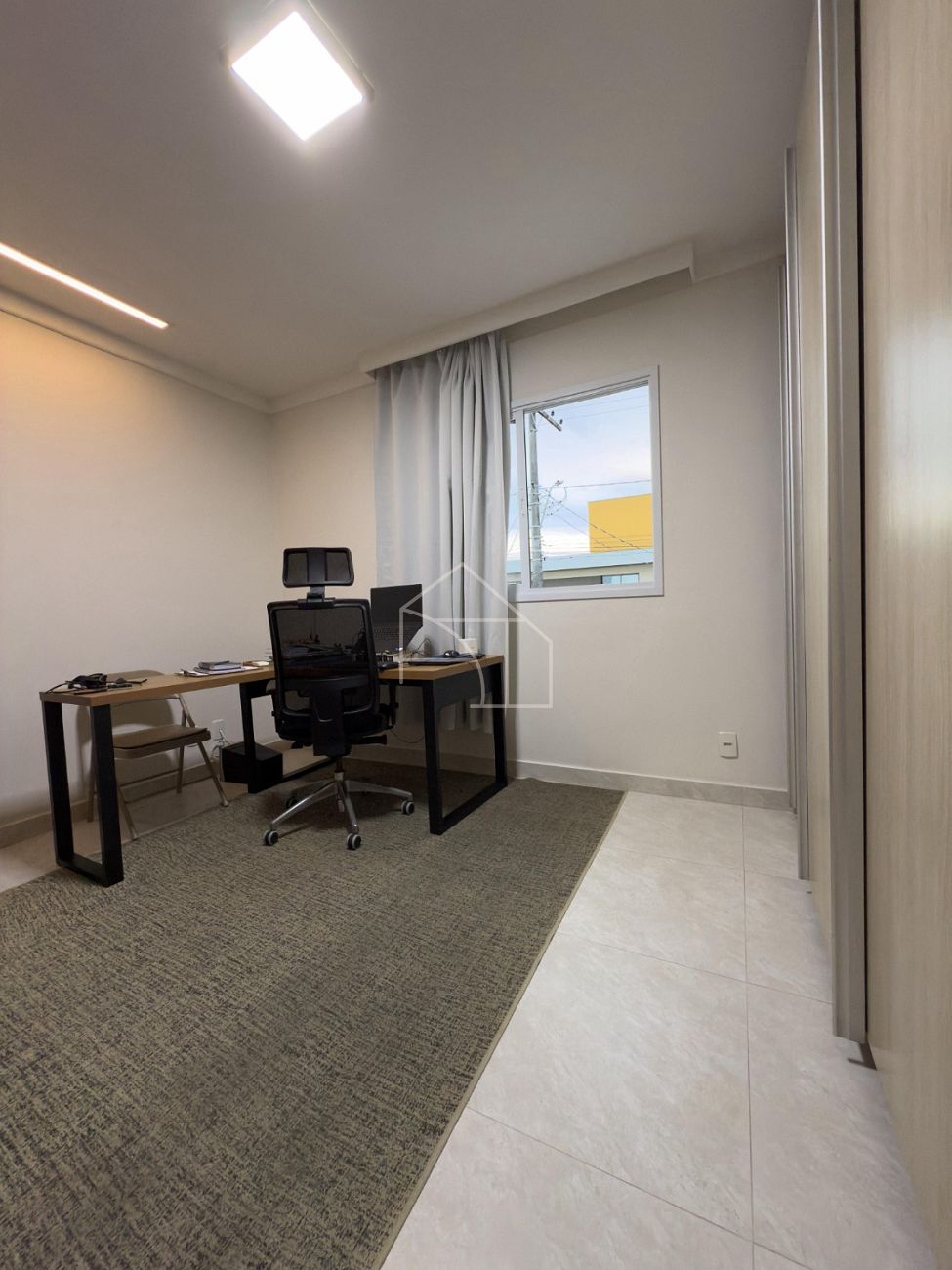 Casa de Condomínio à venda com 4 quartos, 268m² - Foto 33